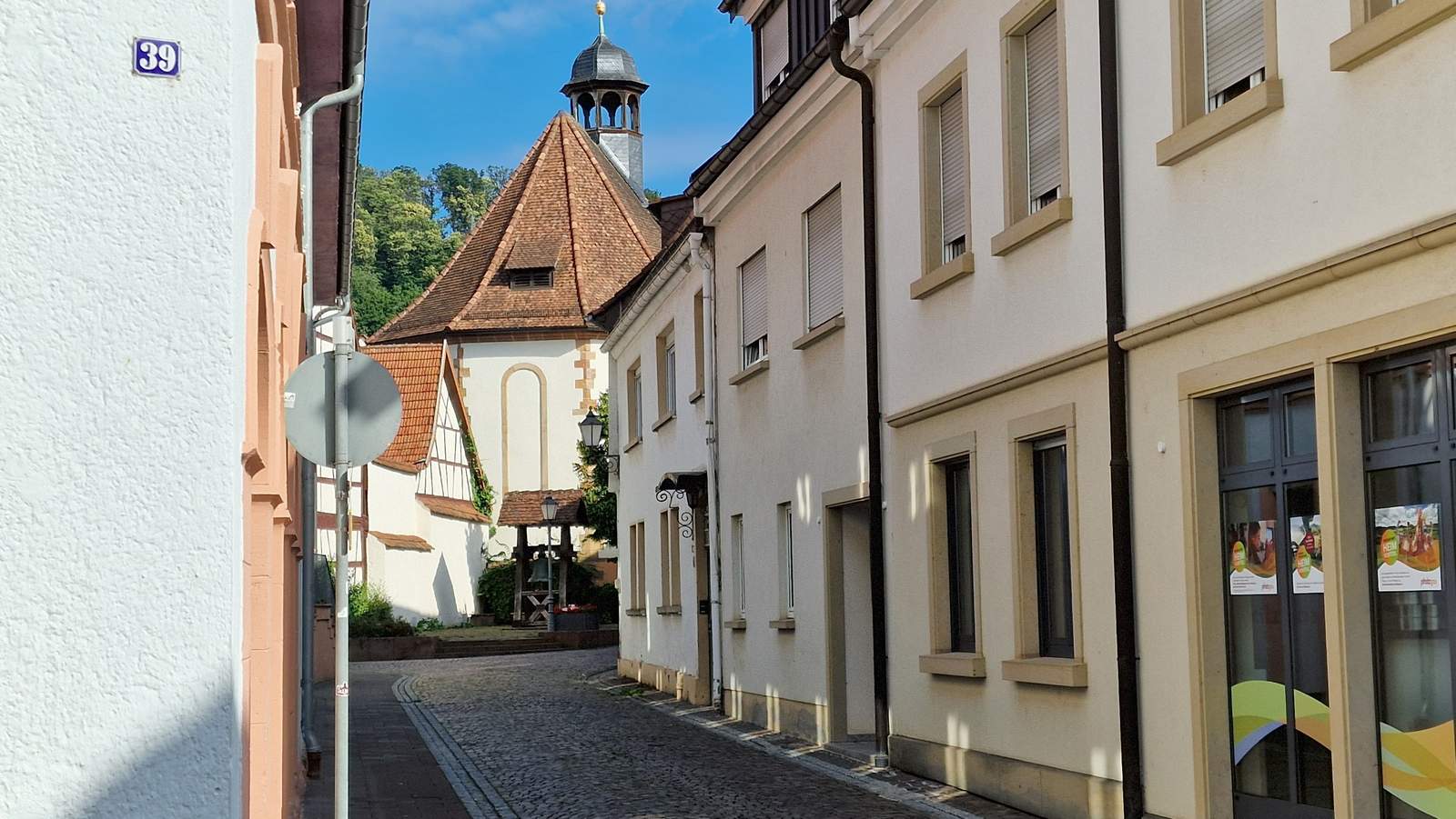 Die Bergkirche ist eine der Stationen des Wandelkonzertes am 27. Juni in BZA für das es ab sofort Tickets gibt. Foto. rw. 