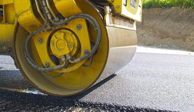 Der Kreis SÜW geht Sanierungen von Kreisstraßen an. 