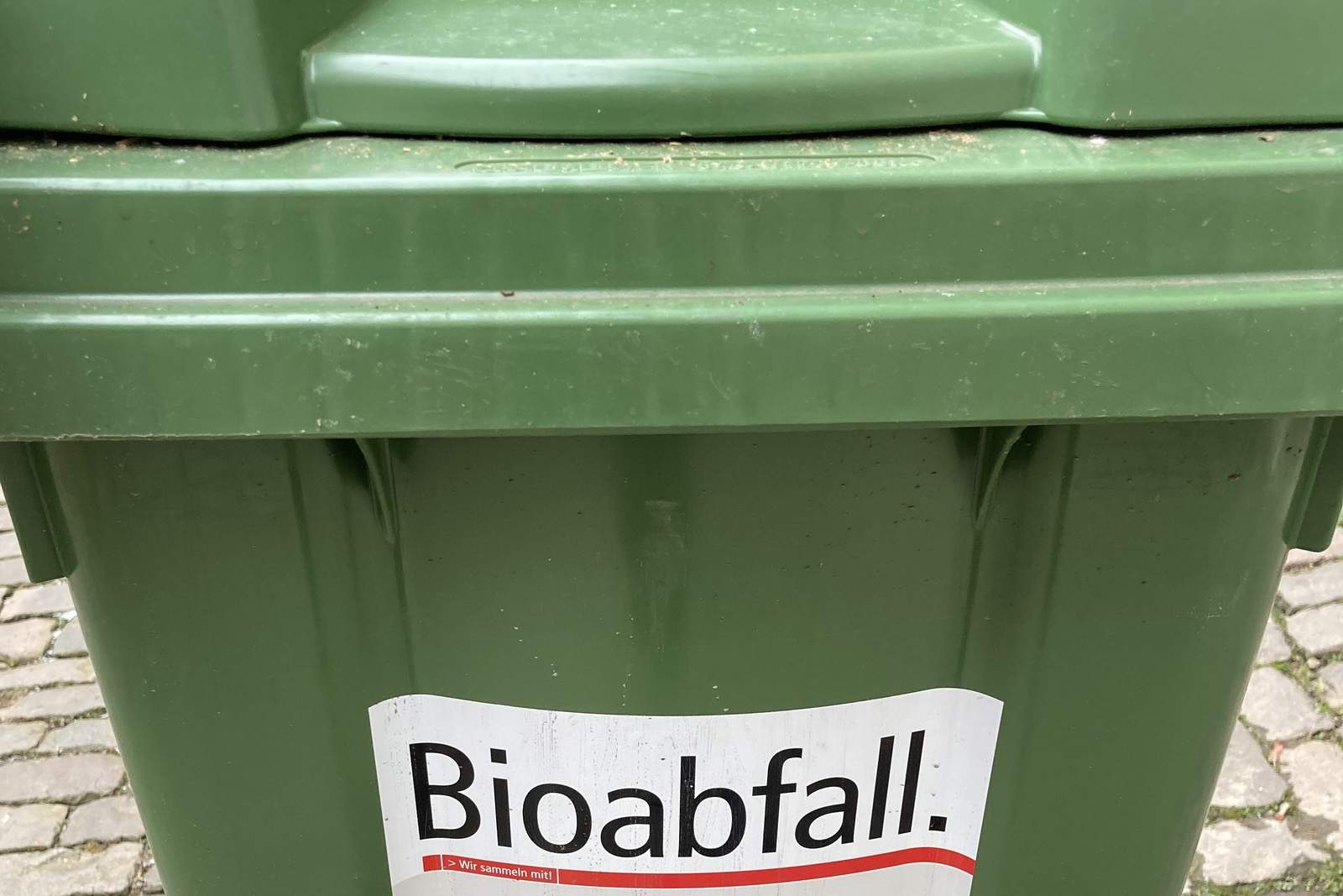 Was in der Biotonne landet, wird im Landkreis SÜW überwiegend richtig getrennt. Der Fremdstoffanteil liegt laut aktueller Analyse bei durchschnittlich 2,6 Prozent. Foto. KV. SÜW.