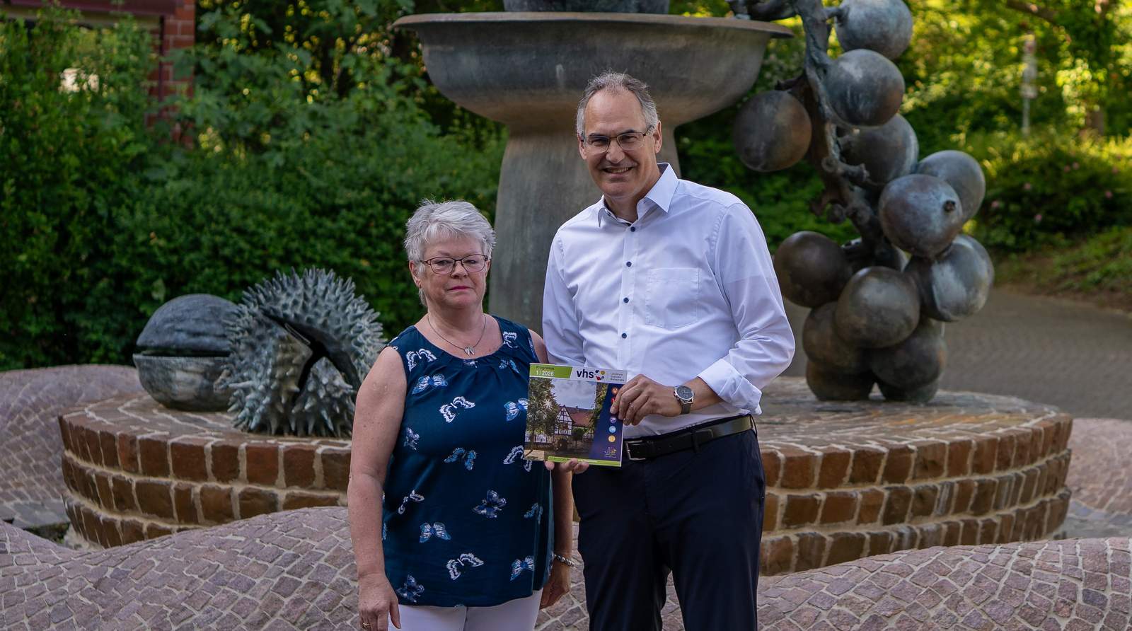 Judith Hammer und Landrat Dietmar Seefeldt. Foto. KV. SÜW. Frei. 