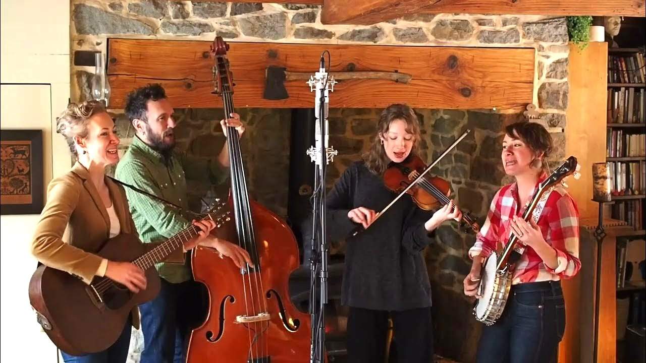 Die Band The Shooflies aus Pennsylvania (USA) kommen Mitte Oktober mit ihren Liedern in Pfälzer Dialekt in die Pfalz. Auftakt der Tour ist in Kapellen-Drusweiler. 